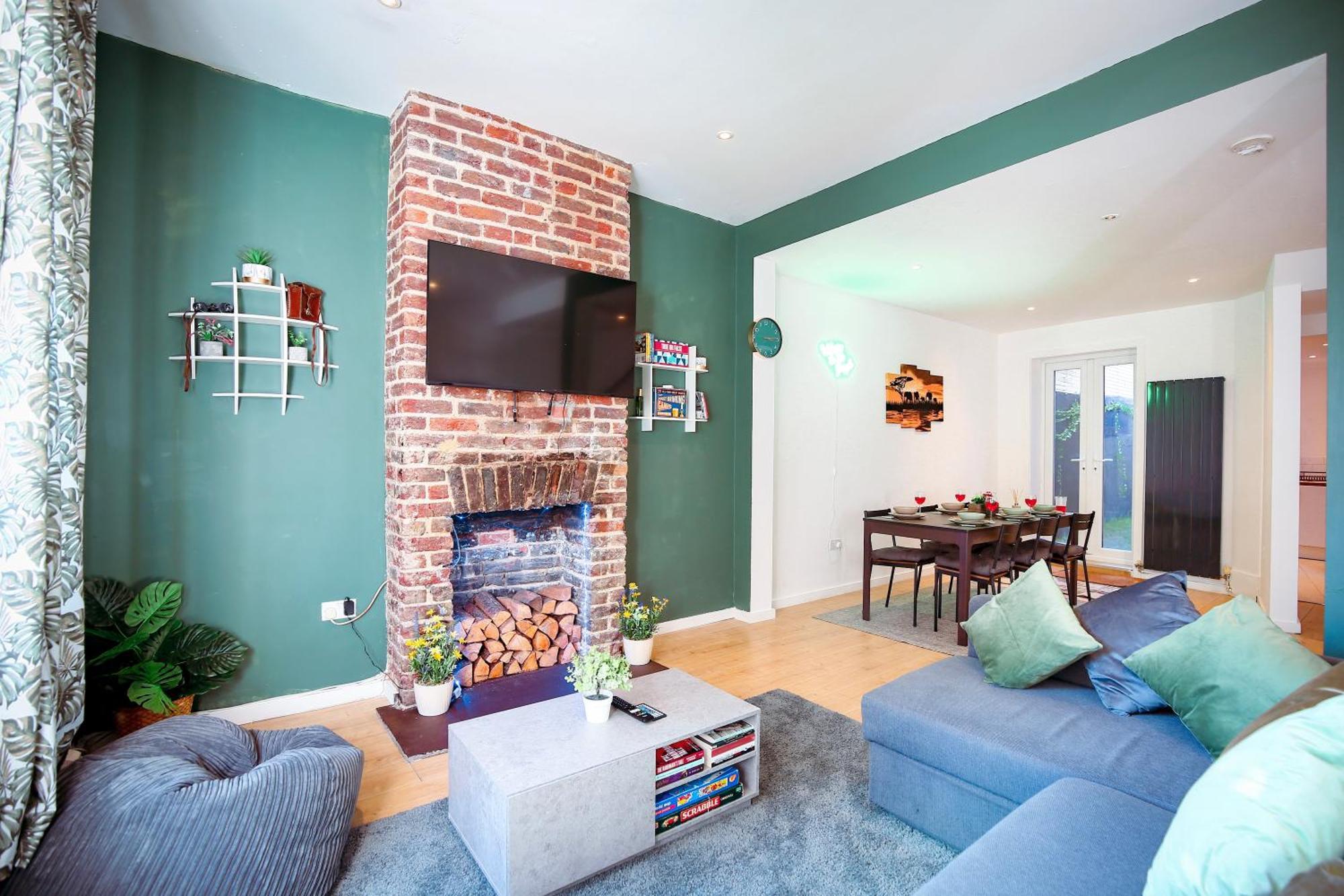 Three Bedroom House By Peacegrove Homes Short Lets & Serviced Accommodation Brighton With Free Wifi & Pet Friendly Bagian luar foto